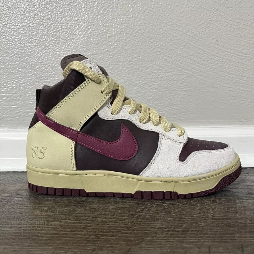 Nike Dunk High 1985 Alabaster/Rosewood-Earth Sneaker Women's Size 9 FD0794-700‌